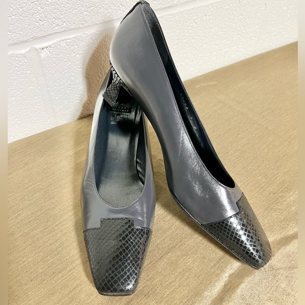 Stuart Weitzman Gray & Black Pumps Size 9